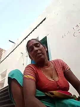 Snapshot of Xx_savita chatting on 06-14-26, 02:35 Xx savita online show from 06-14-26, 02:35