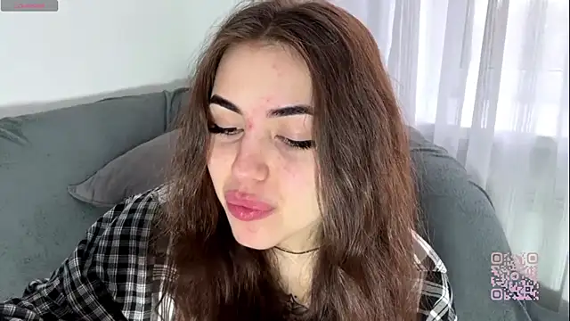 ScaNovaXen  online show from 04-17-26, 07:22