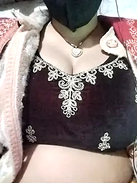 CUTE 123X online show from 11-16-25, 04:01