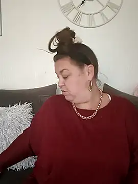 Snapshot of Nova-WiseX chatting on 12-02-25, 11:34 Nova-WiseX online show from 12-02-25, 11:34