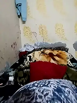 Snapshot of Rani_janam chatting on 02-18-26, 05:53 Rani janam online show from 02-18-26, 05:53