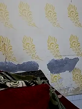 Snapshot of Rani_janam chatting on 03-10-26, 04:44 Rani janam online show from 03-10-26, 04:44