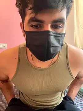 Snapshot of Parth_lovesu chatting on 11-17-25, 10:19 Parth lovesu online show from 11-17-25, 10:19