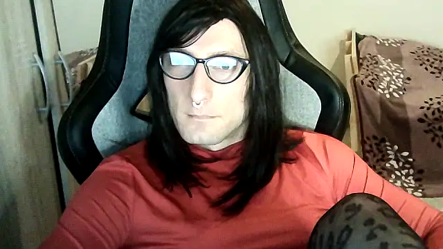 MissDianaWinter online show from 11-24-25, 05:24