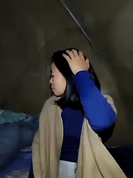 Cat-meow online show from 11-28-25, 01:44