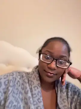 kaywest online show from 04-30-26, 07:54