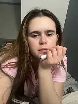 Blonde Bunny online show from 03-25-26, 11:58