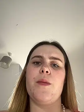 Blonde Bunny online show from 02-04-26, 11:27