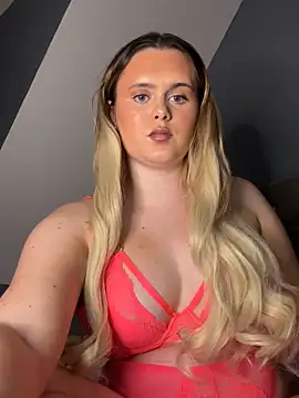 Blonde Bunny online show from 11-22-25, 09:13