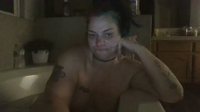Snapshot of anitabonghit chatting on 04-13-26, 12:31 anitabonghit online show from 04-13-26, 12:31