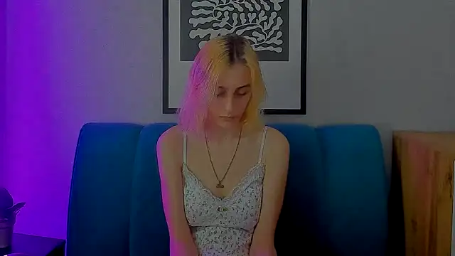 MiilaGlow online show from 02-26-26, 02:06