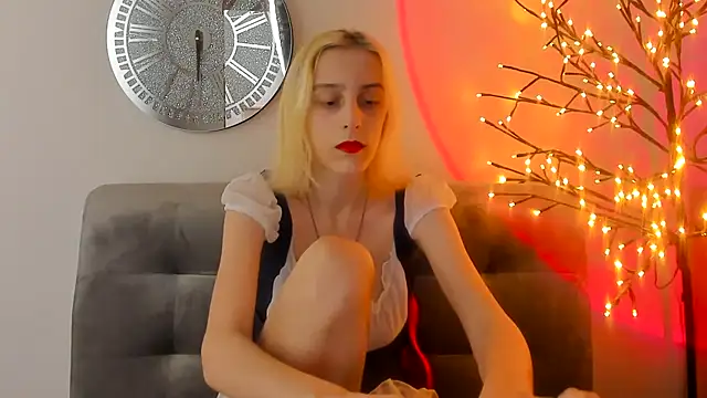 MiilaGlow online show from 02-14-26, 12:27