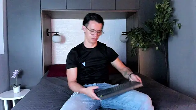 Brandon starkk online show from 01-13-26, 11:36