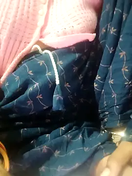 Anushasharma89 online show from 12-15-25, 01:00