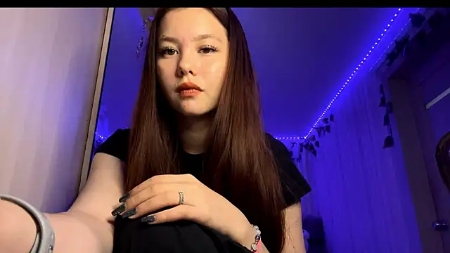 CutieSlim online show from 11-20-25, 08:04