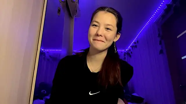 CutieSlim online show from 11-27-25, 11:10