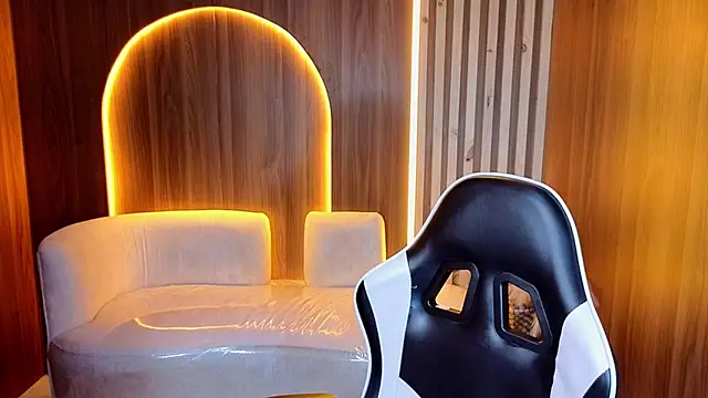 zoe tp online show from 02-14-26, 01:00