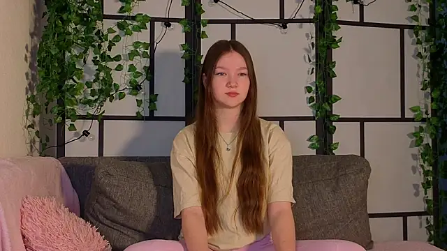 MelvinaEbner online show from 02-25-26, 08:36