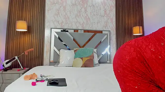 Lorna queen online show from 12-20-25, 11:57