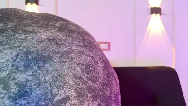 Angel-umbra online show from 04-18-26, 07:18