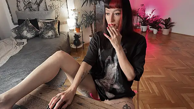 inked witch online show from 09-16-25, 10:38