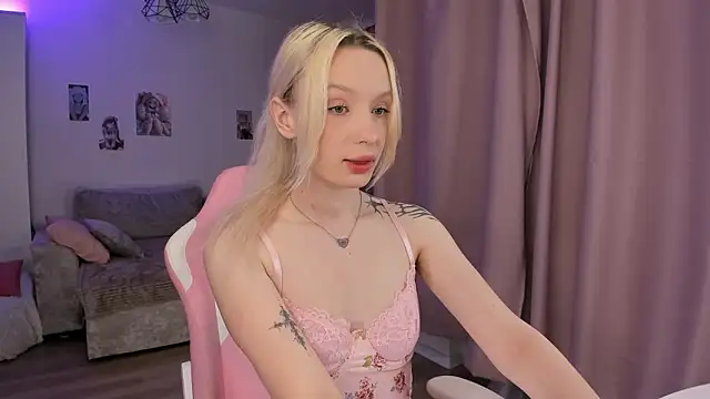 Tiffany Paw online show from 03-26-26, 03:27