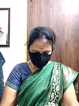 Queen-Neha online show from 02-21-26, 06:43