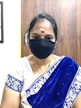 Queen-Neha online show from 02-28-26, 03:17