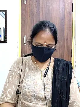 Queen-Neha online show from 03-25-26, 07:30