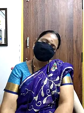 Queen-Neha online show from 03-28-26, 06:31