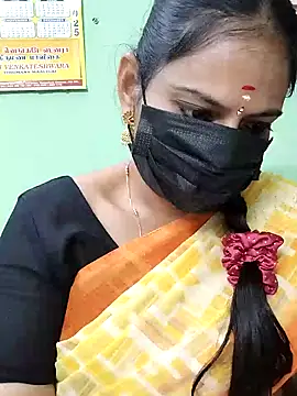 Queen-Neha online show from 11-22-25, 07:13