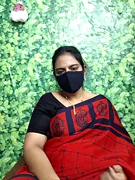 Queen-Neha online show from 12-16-25, 05:50