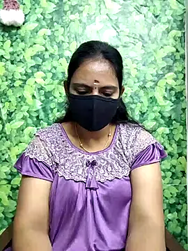 Queen-Neha online show from 12-19-25, 06:10