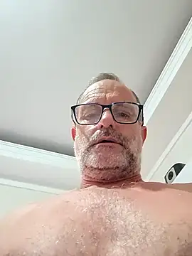 Snapshot of nard53 chatting on 01-11-26, 10:11 nard53 online show from 01-11-26, 10:11