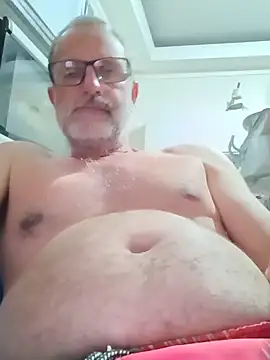 Snapshot of nard53 chatting on 07-02-26, 11:11 nard53 online show from 07-02-26, 11:11