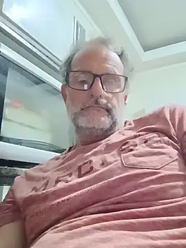 Snapshot of nard53 chatting on 05-18-26, 09:03 nard53 online show from 05-18-26, 09:03