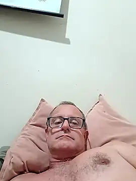 Snapshot of nard53 chatting on 01-14-26, 12:03 nard53 online show from 01-14-26, 12:03