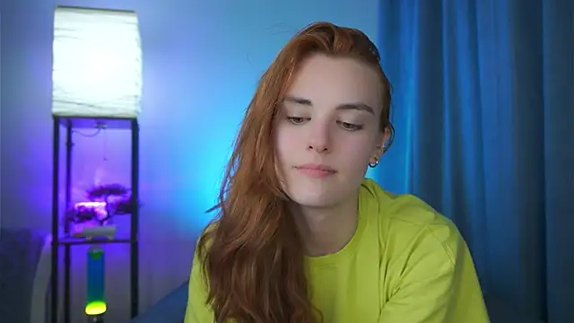 Snapshot of foxy_cute4you chatting on 05-03-26, 08:01 foxy cute4you online show from 05-03-26, 08:01