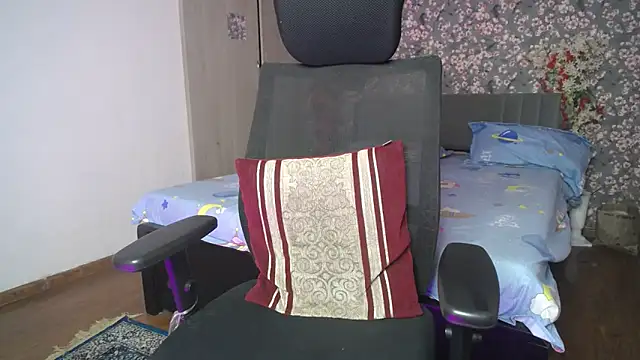 Little princess01 online show from 05-18-26, 04:23
