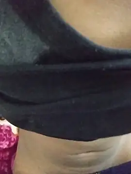 akshr1099 online show from 12-19-25, 06:10