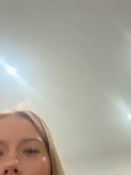 Sandrasnoww online show from 12-02-25, 11:06