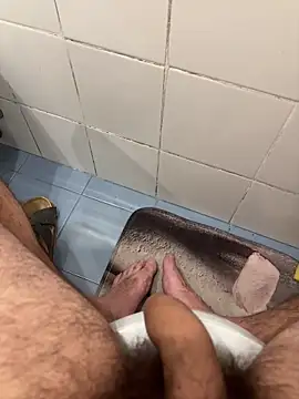 marc8876 online show from 11-28-25, 05:46