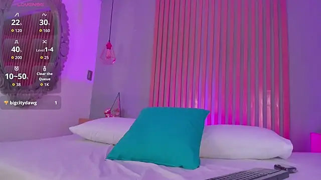 Snapshot of nicolesteele_ chatting on 11-26-25, 07:36 nicolesteele online show from 11-26-25, 07:36