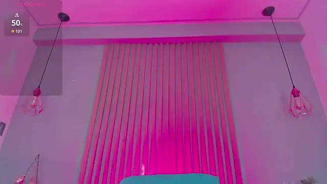 nicolesteele  online show from 12-16-25, 07:40