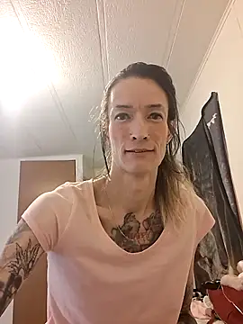 MaitressePomme3 online show from 01-06-26, 11:58