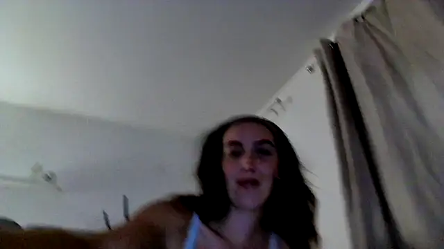 mollyplaysxo online show from 06-21-26, 09:42