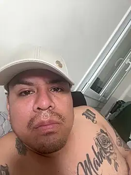 Pelotas2000 online show from 11-17-25, 03:27