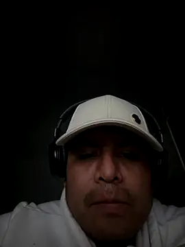 Pelotas2000 online show from 11-17-25, 02:26