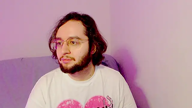 Snapshot of eren_jaeger2000 chatting on 01-10-26, 03:35 eren jaeger2000 online show from 01-10-26, 03:35