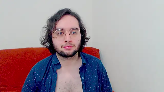 Snapshot of eren_jaeger2000 chatting on 12-21-25, 04:47 eren jaeger2000 online show from 12-21-25, 04:47